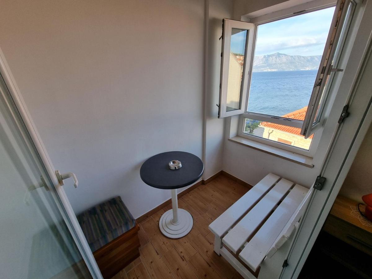 Apartments Banic Postira Luaran gambar