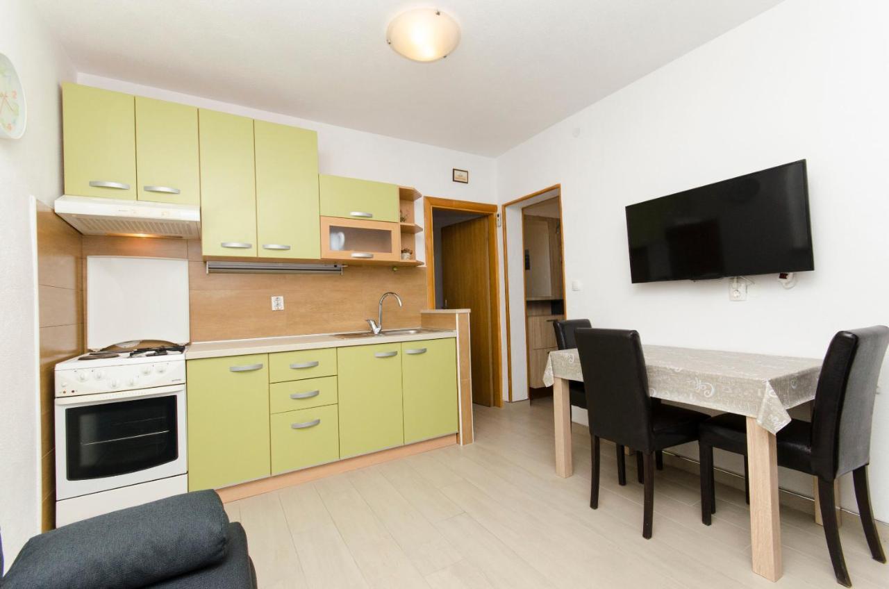 Apartments Banic Postira Luaran gambar