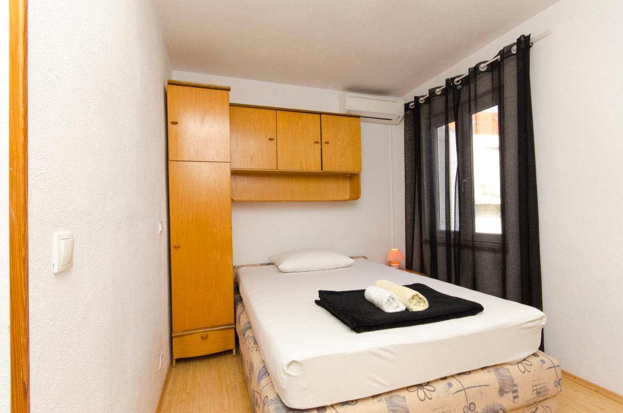 Apartments Banic Postira Luaran gambar