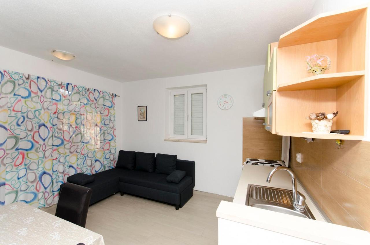 Apartments Banic Postira Luaran gambar
